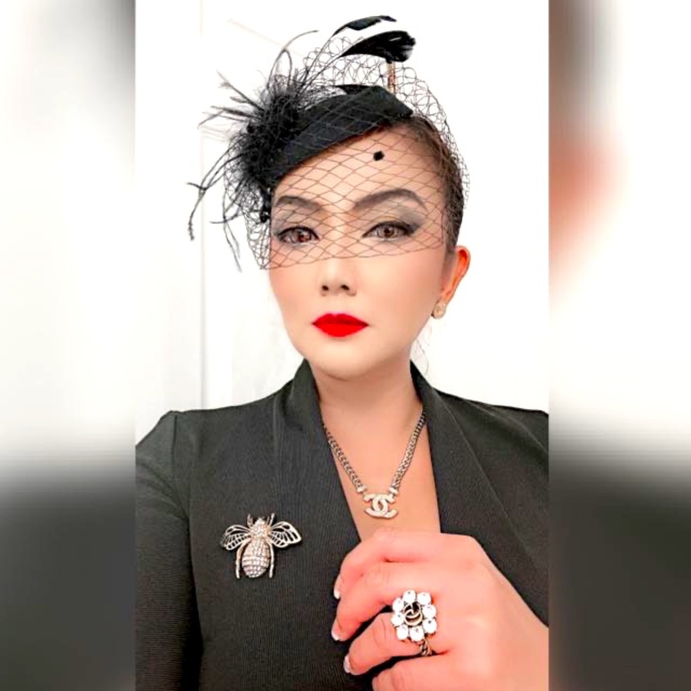 Meet your Posher, Giriyanti